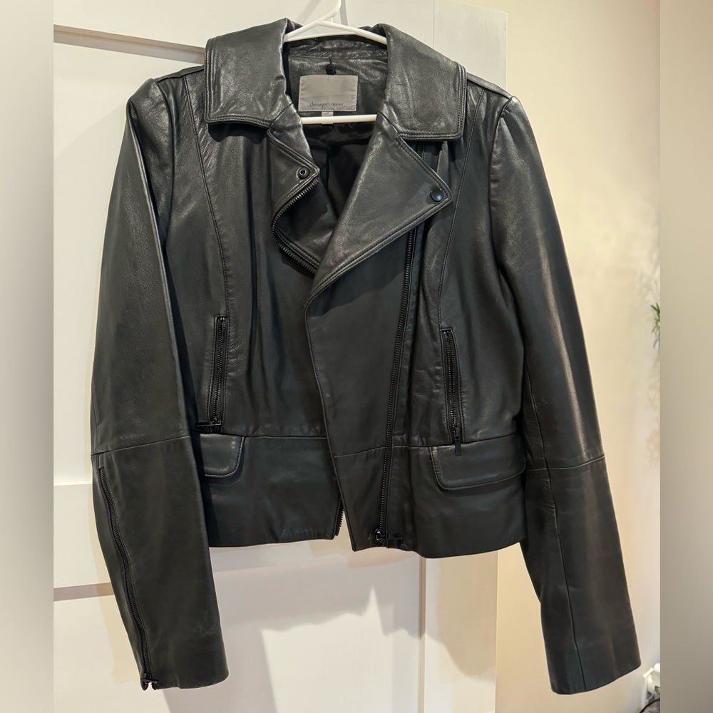 Woman leather jacket